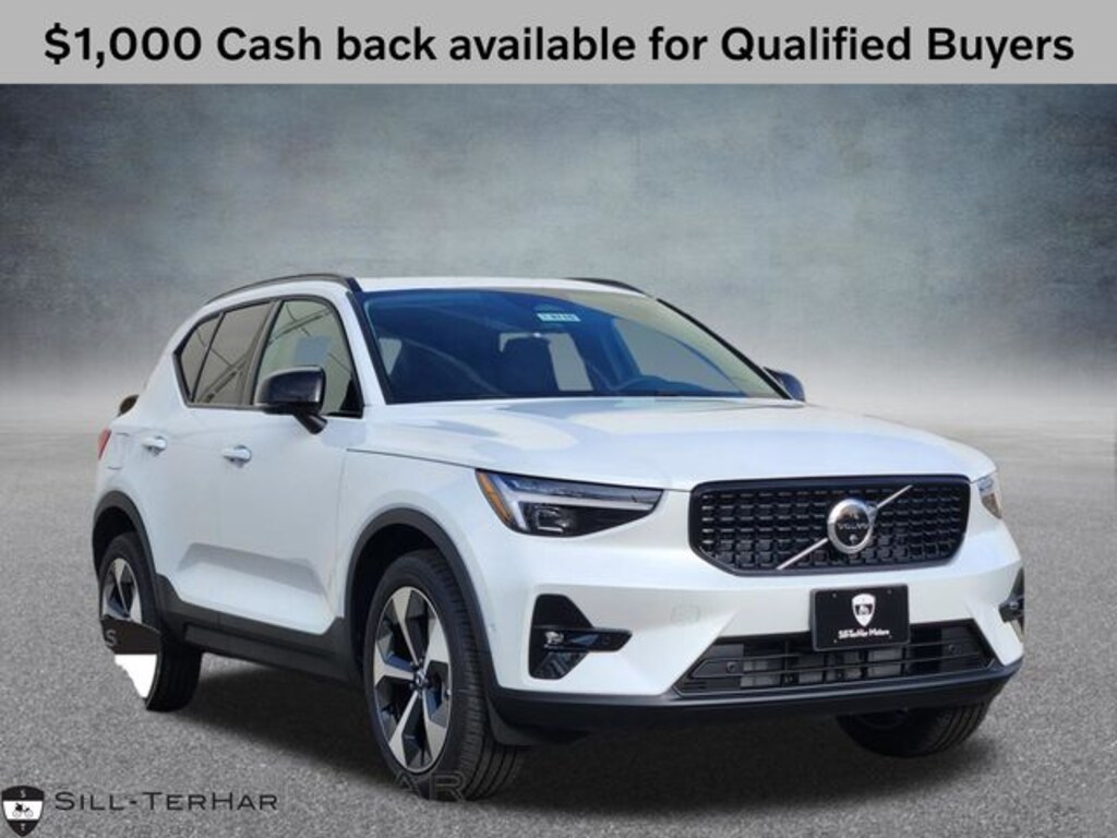 New 2026 Volvo XC40 B5 Plus SUV