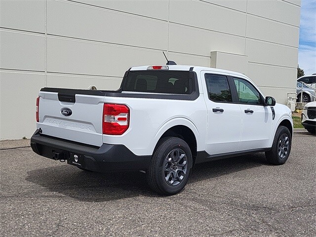 2025 Ford Maverick XLT photo 3