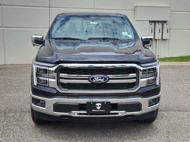 2025 Ford F-150 Lariat photo 2