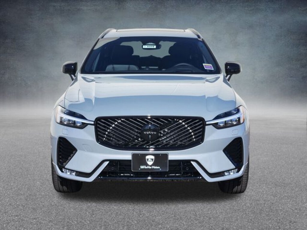 New 2026 Volvo XC60 B5 Ultra Black Edition SUV