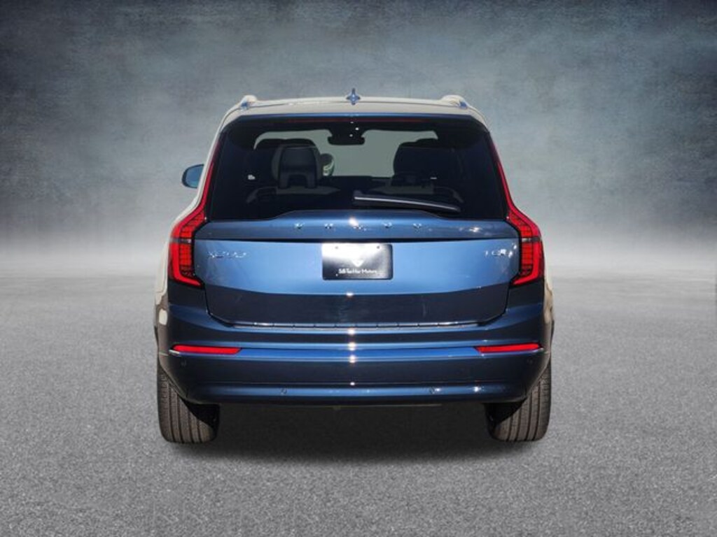 New 2026 Volvo XC90 Plug-In Hybrid T8 Plus SUV