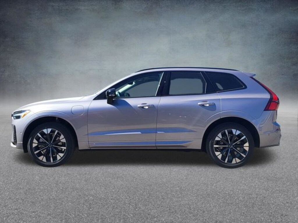 New 2026 Volvo XC60 Plug-In Hybrid T8 Plus SUV