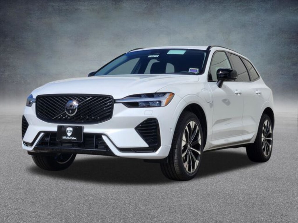 New 2026 Volvo XC60 Plug-In Hybrid T8 Plus SUV