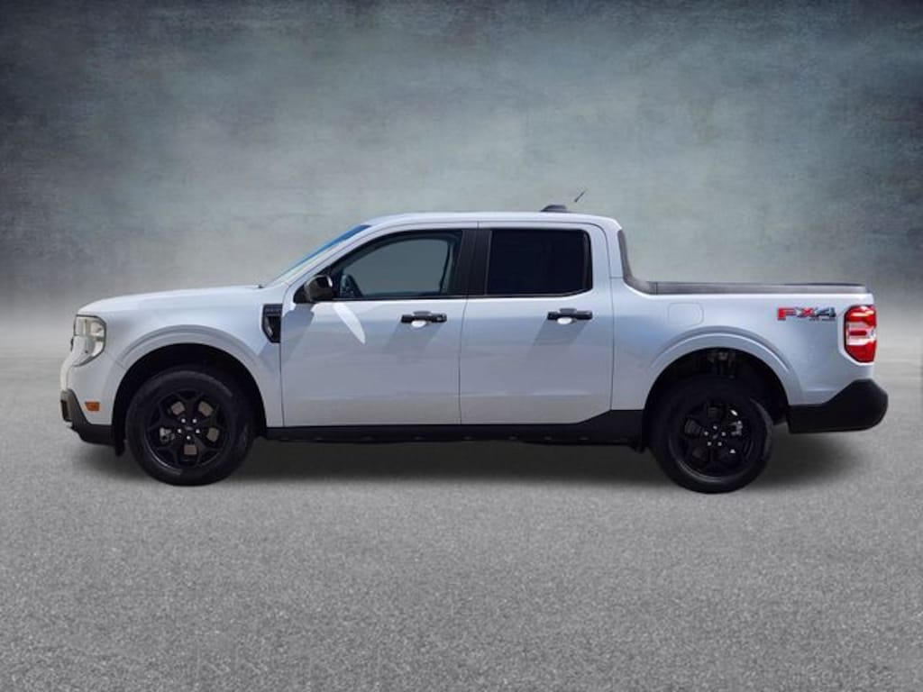 New 2025 Ford Maverick XLT Truck