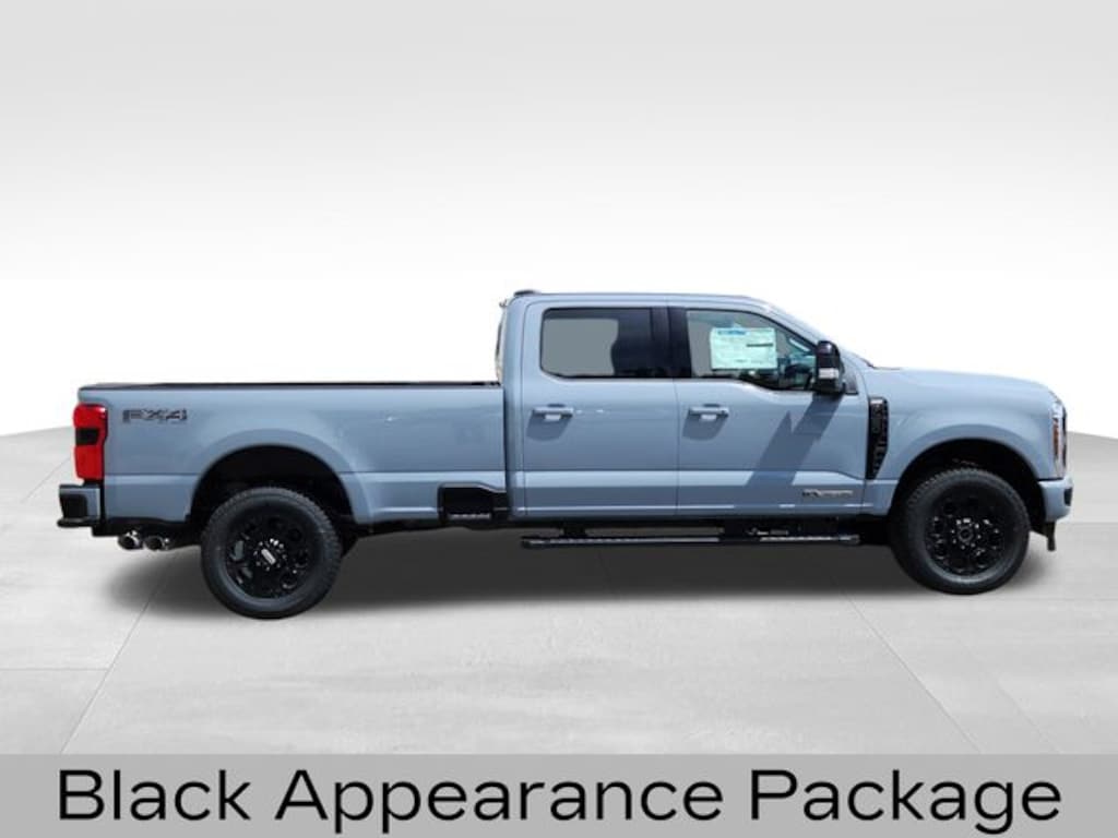 New 2025 Ford F-350SD Lariat Truck