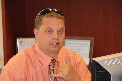 Staff member Robert Von Tempsky from 4a220a2b2102