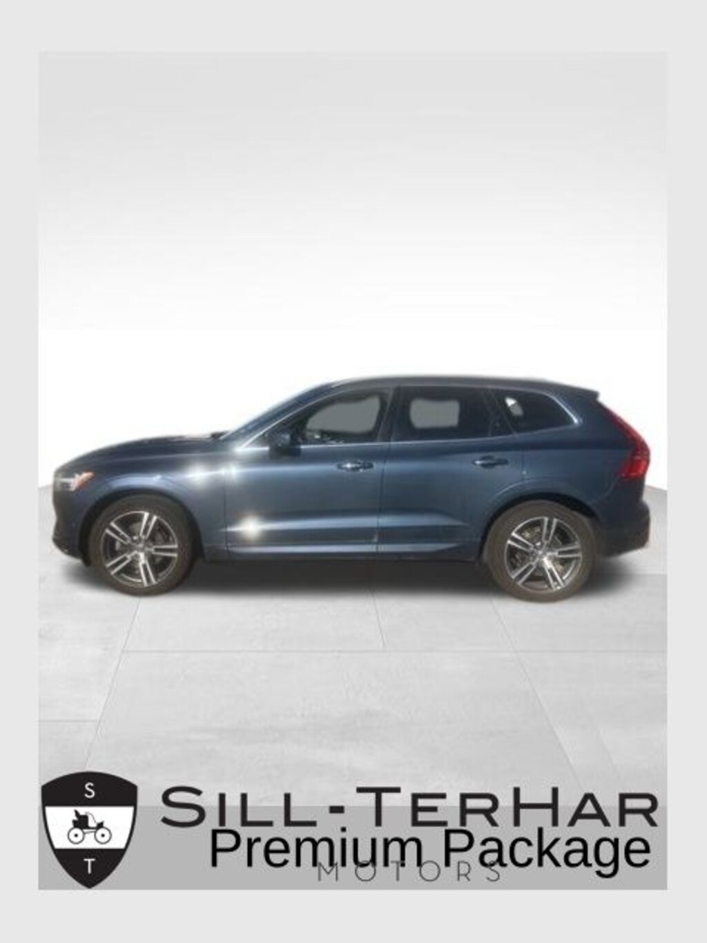 Used 2019 Volvo XC60 T5 Momentum SUV