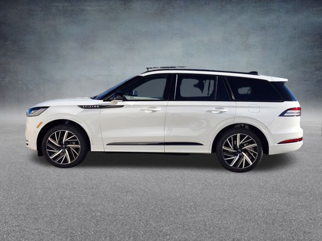 New 2026 Lincoln Aviator Black Label SUV