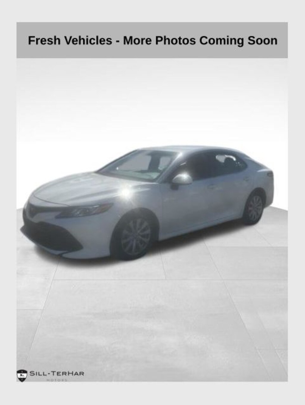 Used 2018 Toyota Camry LE Sedan