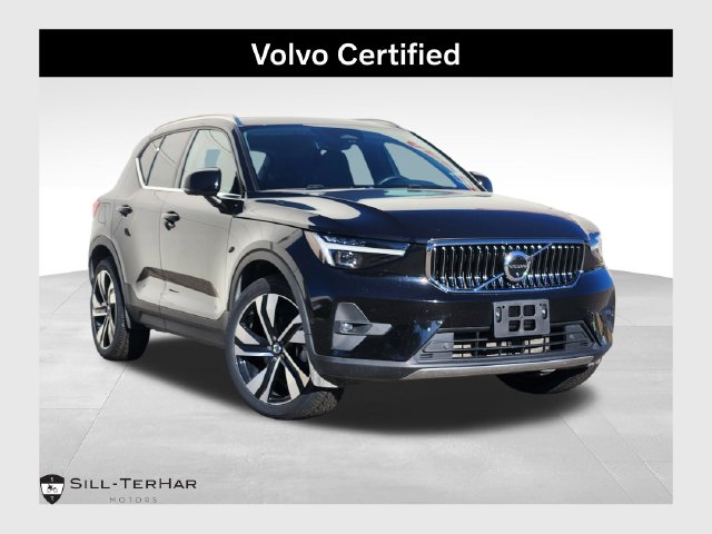 2023 Volvo XC40