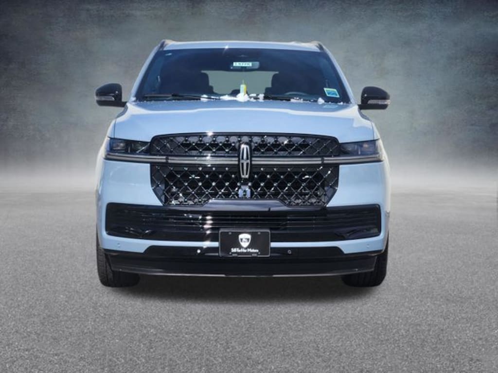 New 2026 Lincoln Navigator