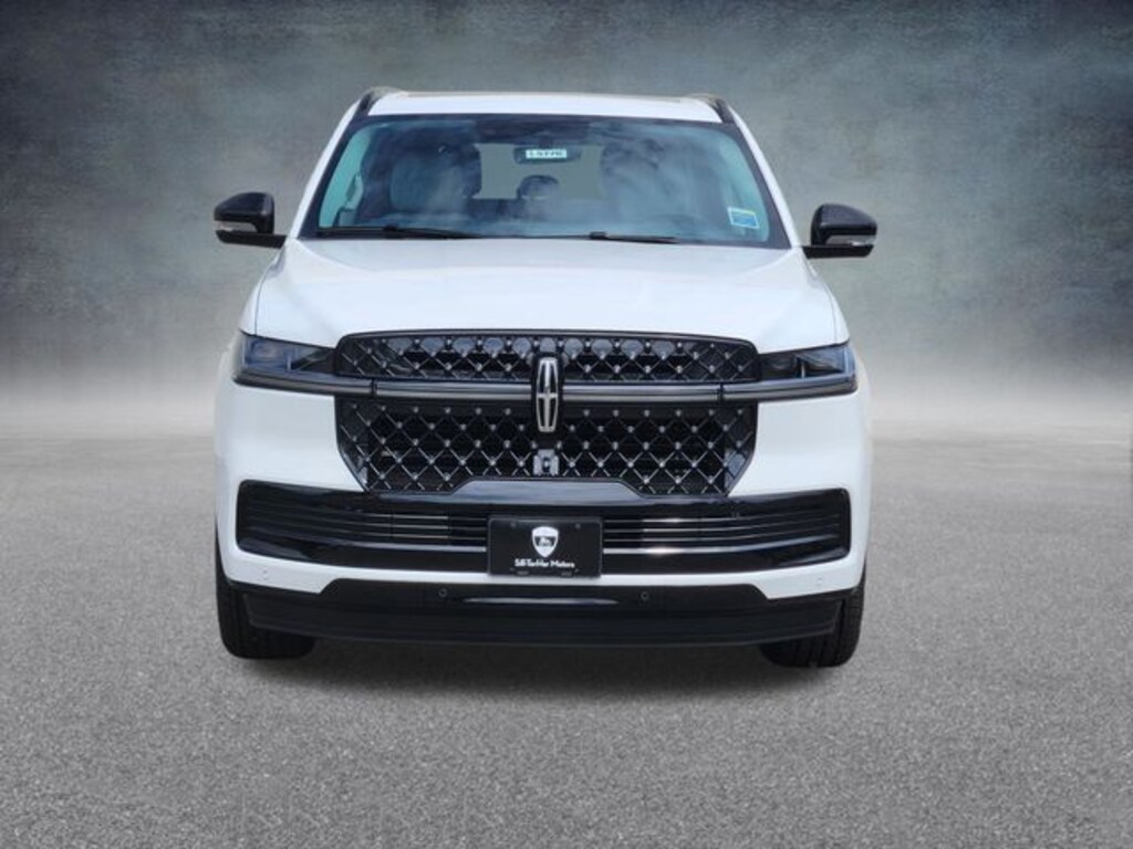 New 2026 Lincoln Navigator L