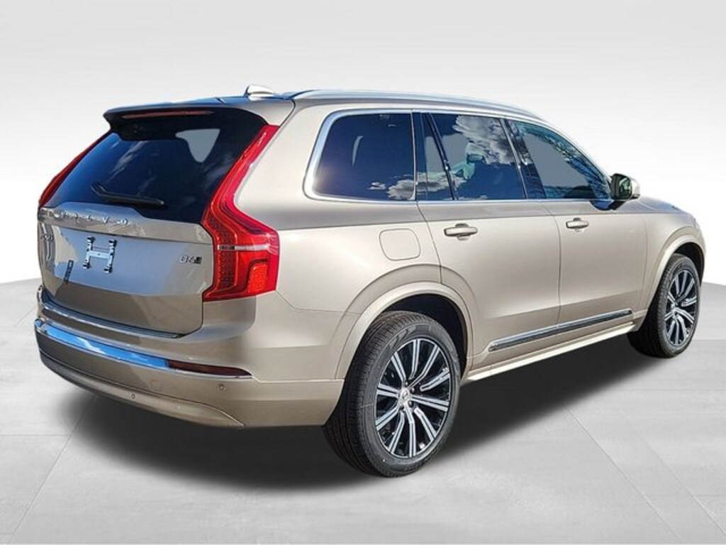 Certified 2025 Volvo XC90 B6 Core SUV