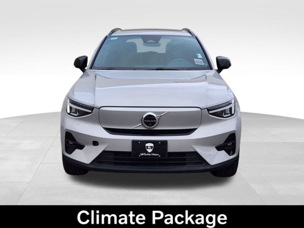 Certified 2023 Volvo XC40 Recharge Pure Electric Twin Plus SUV