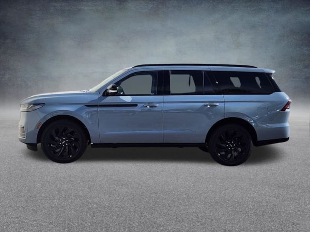 New 2026 Lincoln Navigator