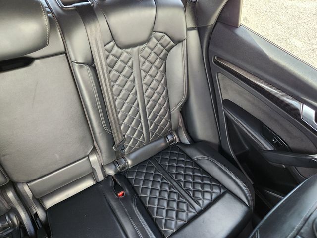 2021 Audi SQ5 Premium Plus - Photo 17