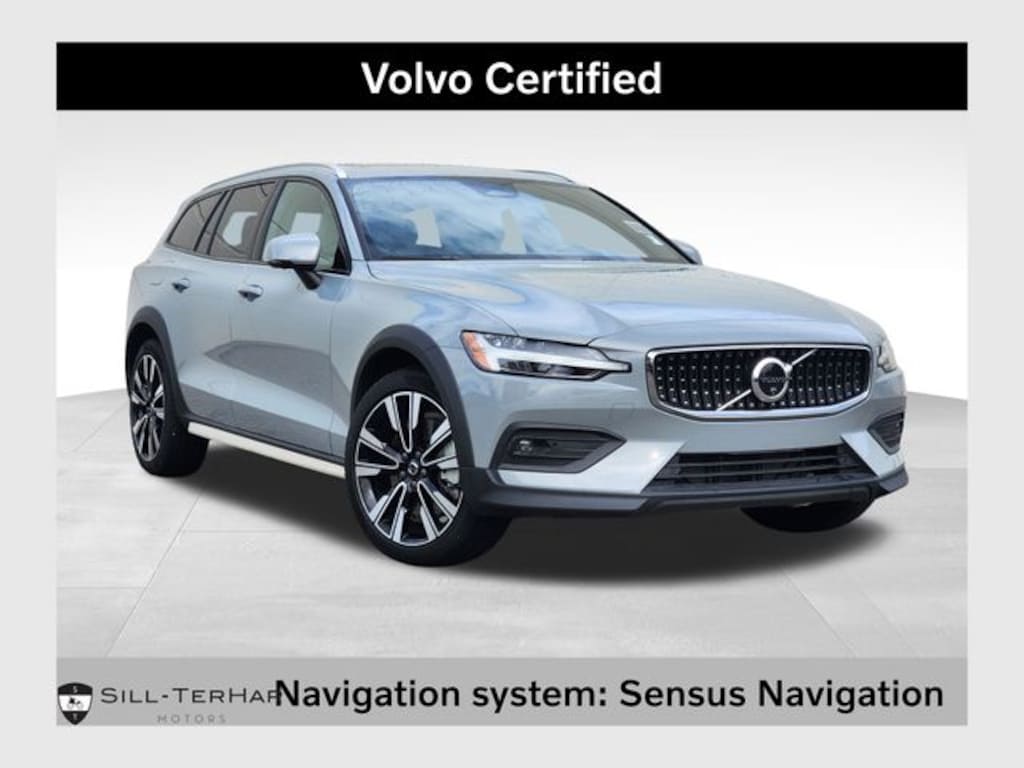 Certified 2025 Volvo V60 Cross Country B5 Ultra Wagon