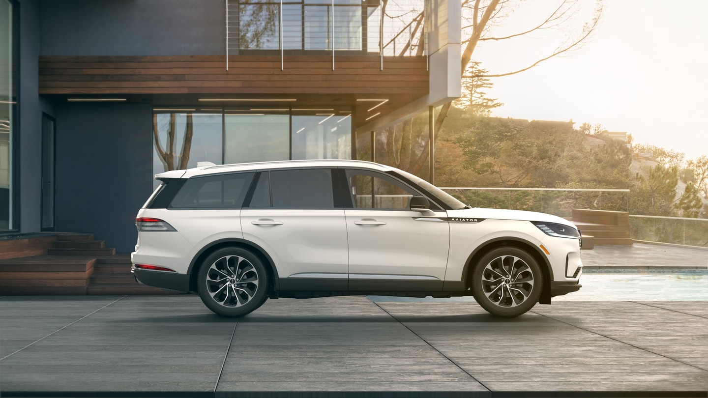  2026 Lincoln Aviator