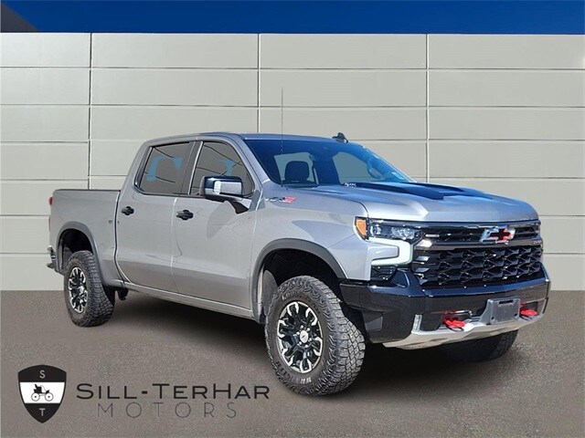 Door Sill Kit | CHEVROLET SILVERADO 1500 ZR2 2023 Door Sill Kit | CHEVROLET SILVERADO 1500 ZR2 2023