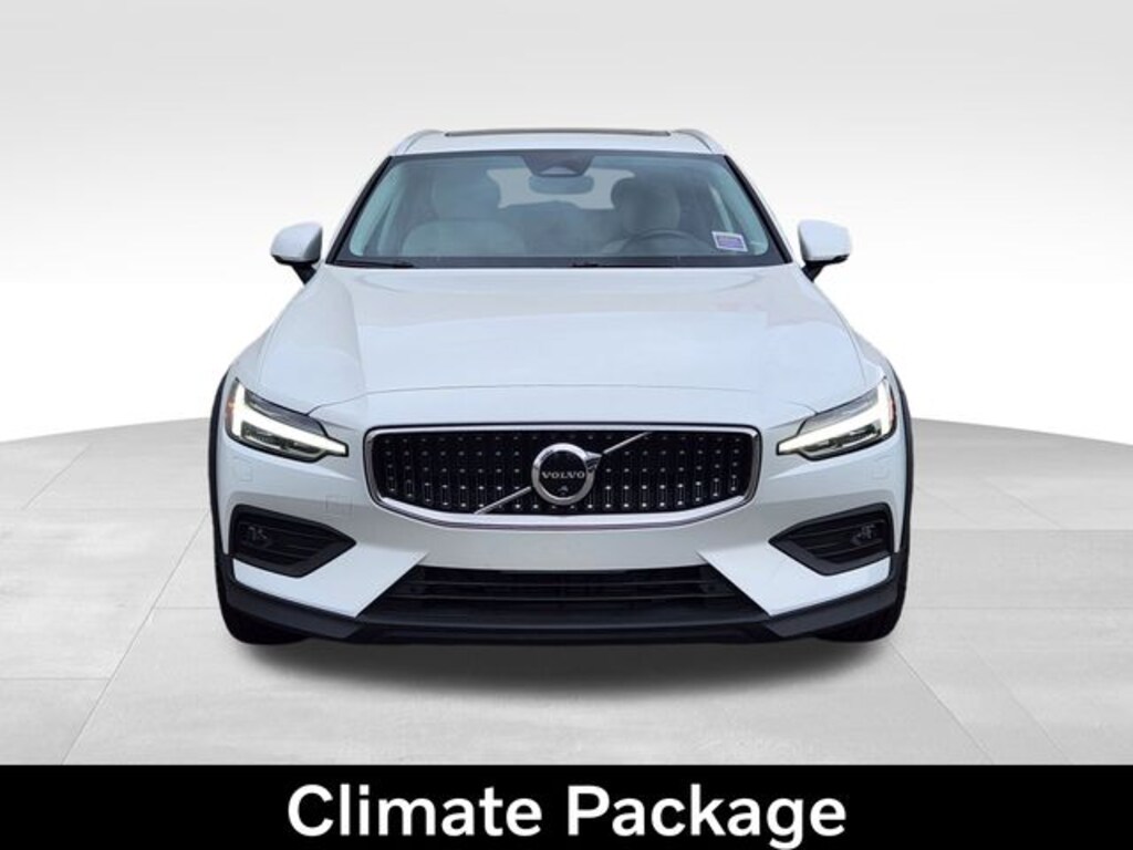 Certified 2024 Volvo V60 Cross Country B5 Plus Wagon