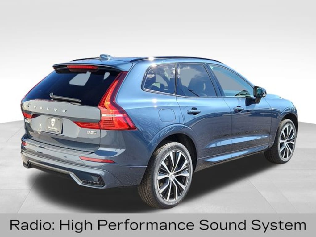 Used 2025 Volvo XC60 B5 Plus SUV