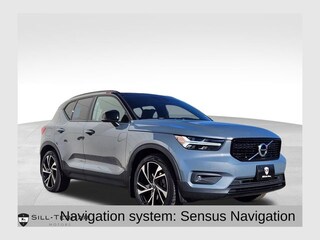 2021 Volvo XC40 R-Design SUV