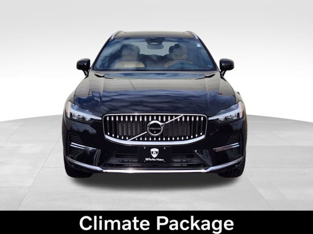 Certified 2023 Volvo XC60 Recharge Plug-In Hybrid Ultimate SUV