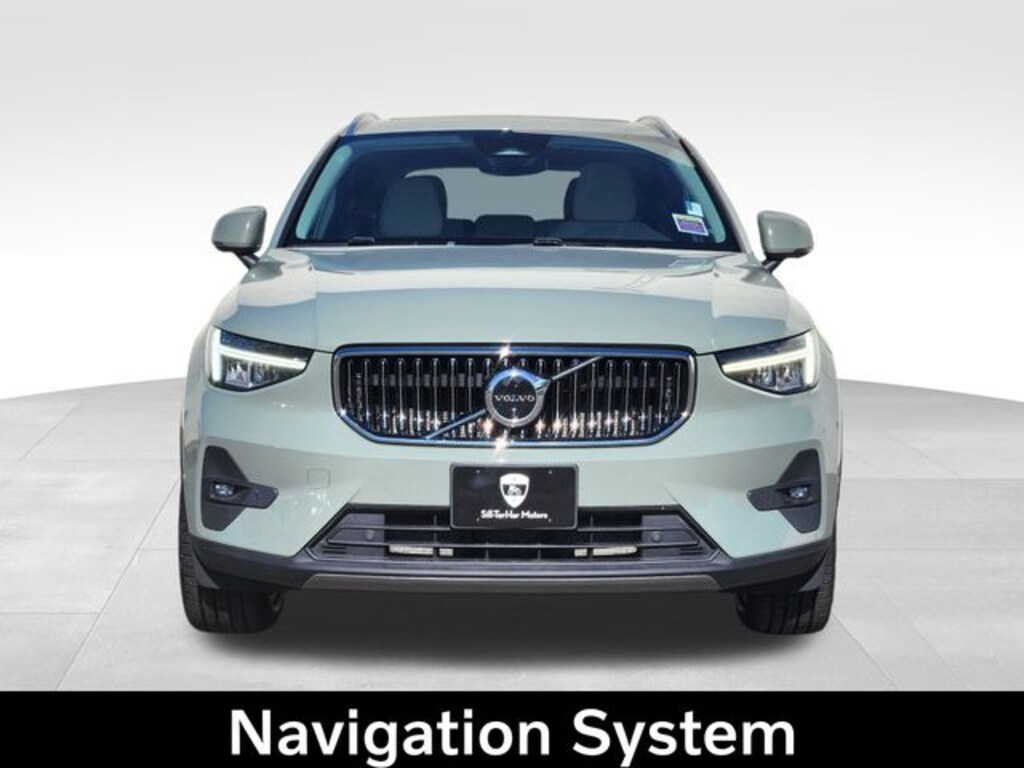 Certified 2023 Volvo XC40 B5 Plus Bright Theme SUV