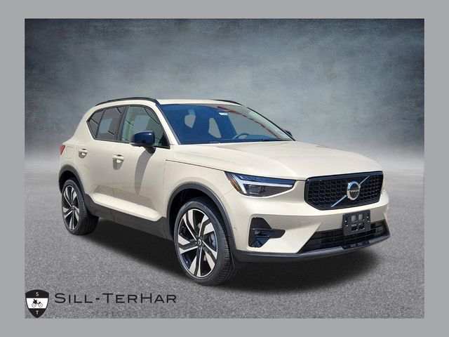 2025 Volvo XC40 Ultra's photo