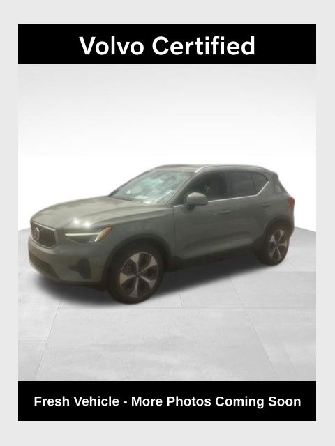 2023 Volvo XC40 Plus
