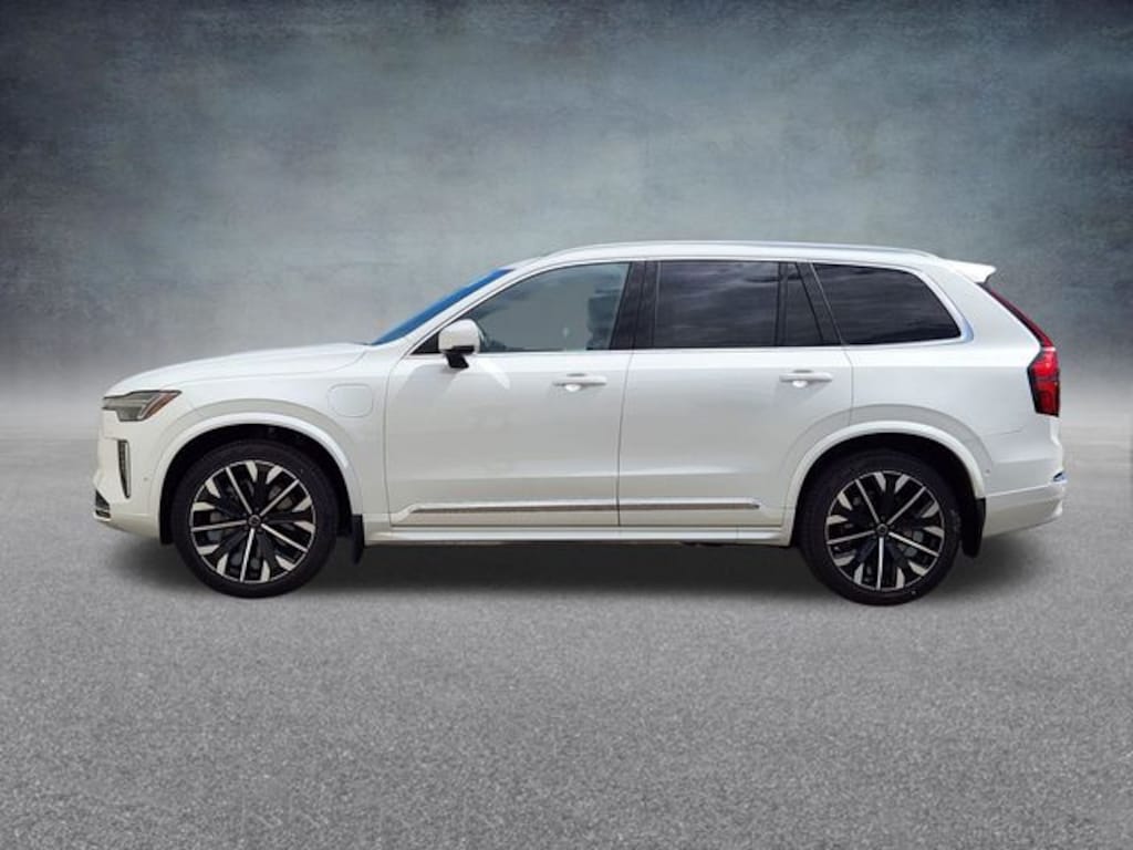 New 2026 Volvo XC90 plug-in hybrid T8 Plus 7-Seater SUV