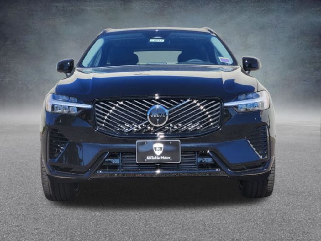 New 2026 Volvo XC60 plug-in hybrid T8 Ultra SUV