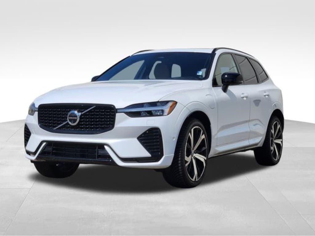 Certified 2024 Volvo XC60 plug-in hybrid T8 Ultimate Dark SUV
