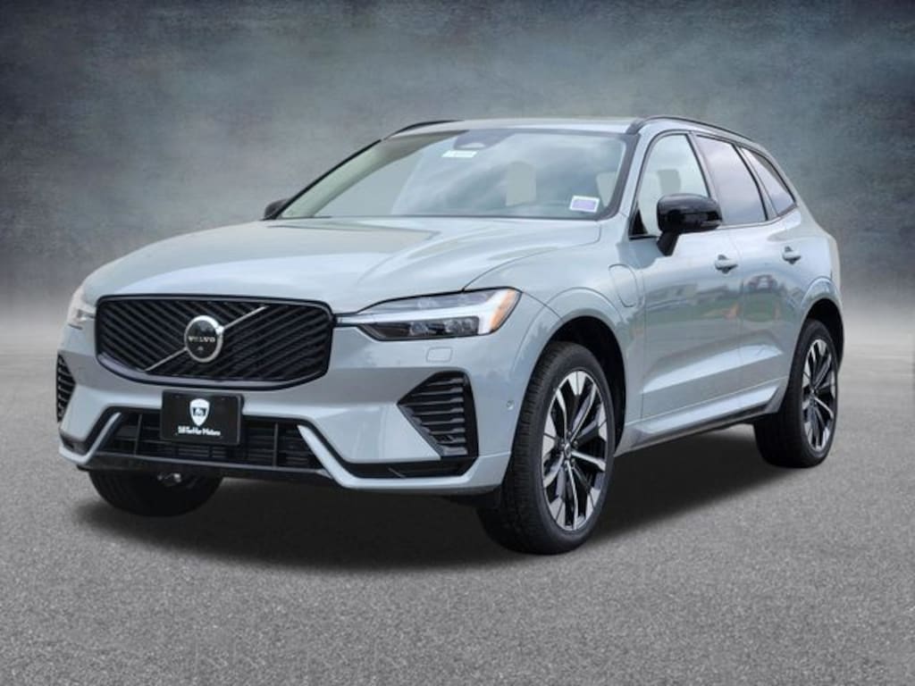 New 2026 Volvo XC60 plug-in hybrid T8 Plus SUV