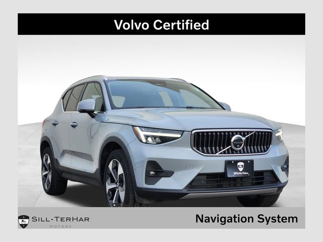 2024 Volvo XC40 SUV 