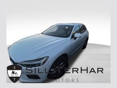 2021 Volvo XC60 T6 Momentum SUV