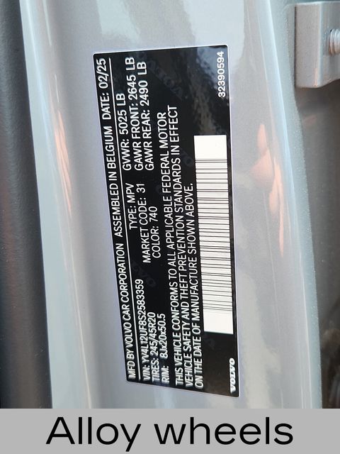 2025 Volvo XC40 Ultra - Photo 25