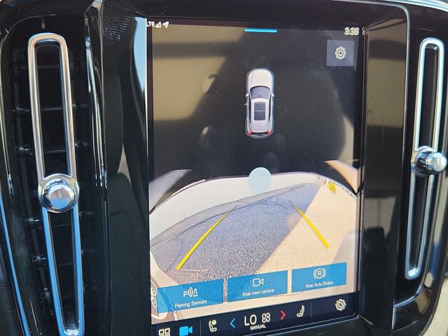2025 Volvo XC40 Core - Photo 21