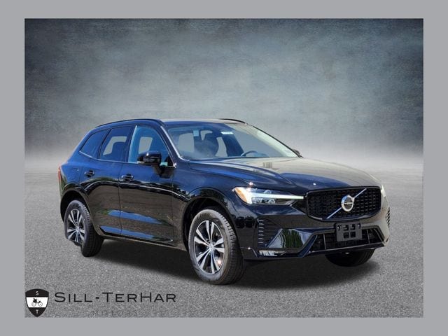 2025 Volvo XC60 Core's photo