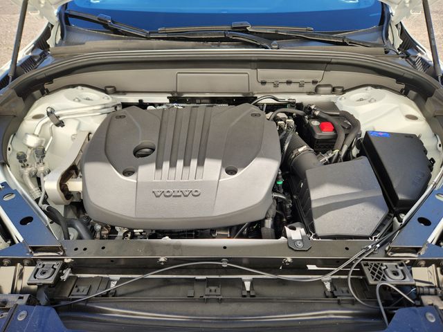 2026 Volvo XC60 Plus - Photo 19