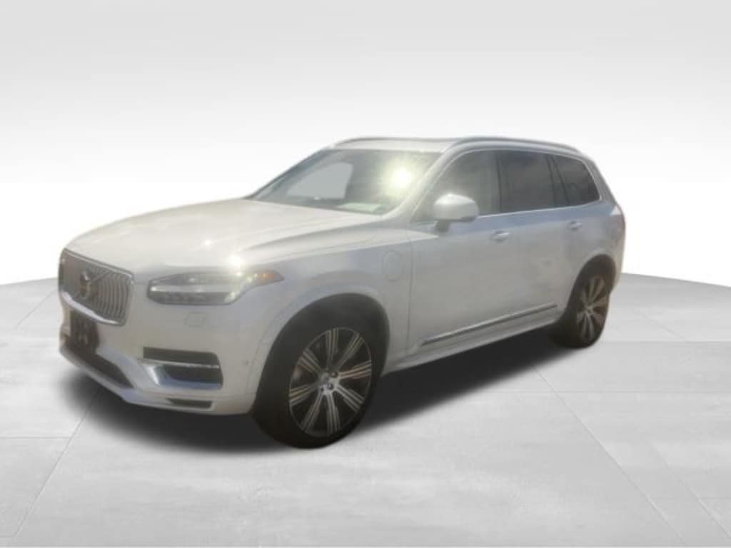 Used 2025 Volvo XC90 plug-in hybrid T8 Plus 7-Seater SUV