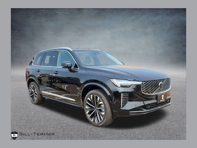 2025 Volvo XC90 Plus's photo