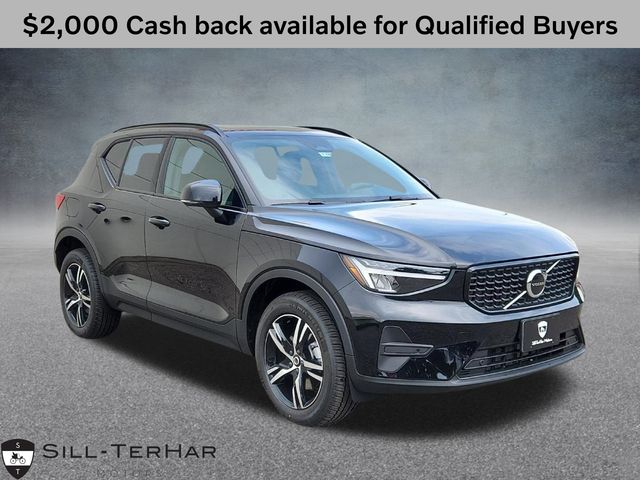 2026 Volvo XC40 SUV 