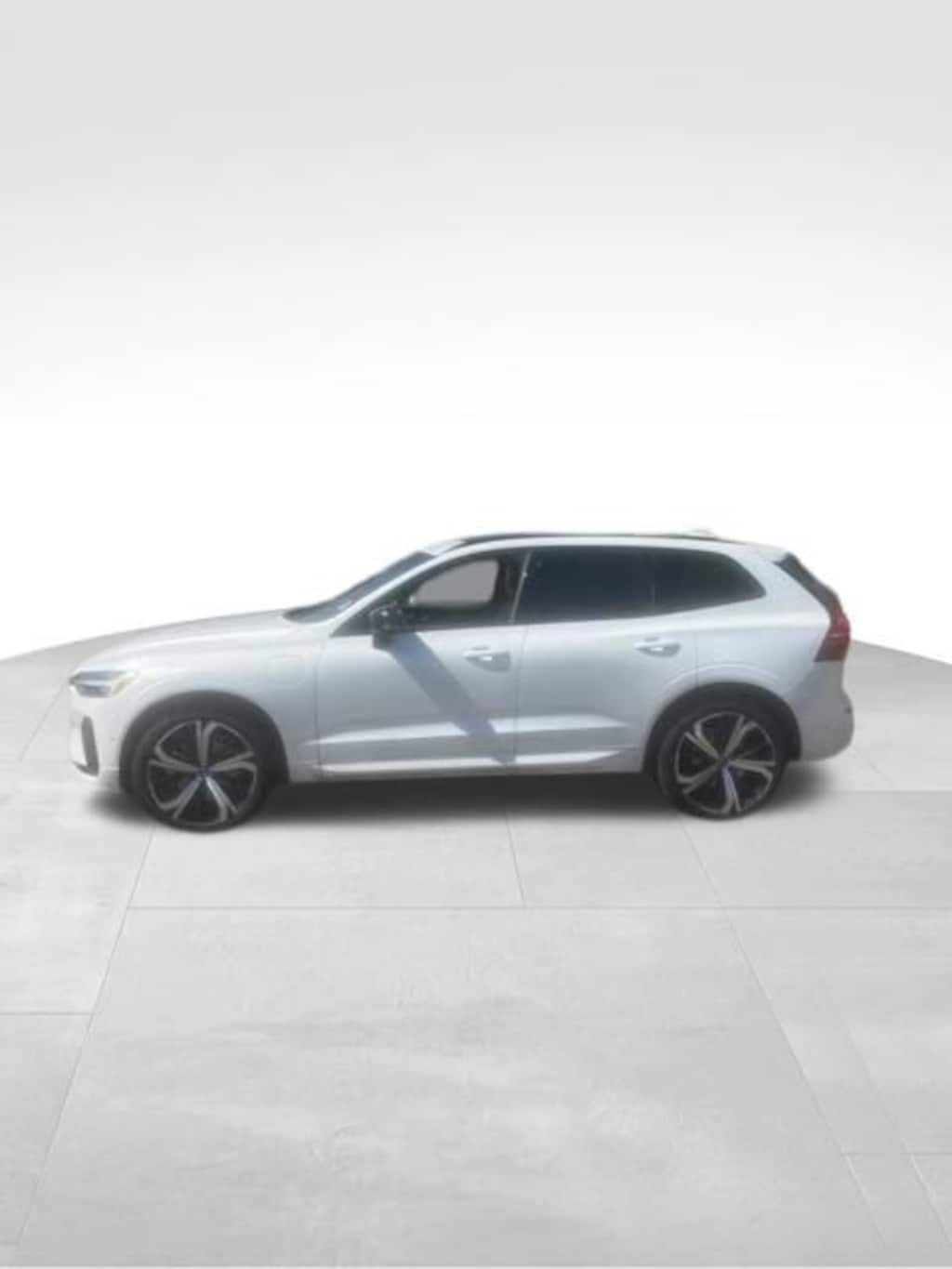 Used 2024 Volvo XC60 plug-in hybrid T8 Ultimate Dark SUV