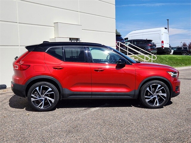 Certified 2022 Volvo XC40 R-Design with VIN YV4162UMXN2693325 for sale in Broomfield, CO