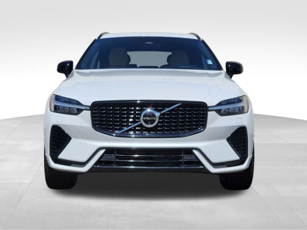 Certified 2024 Volvo XC60 plug-in hybrid T8 Ultimate Dark SUV