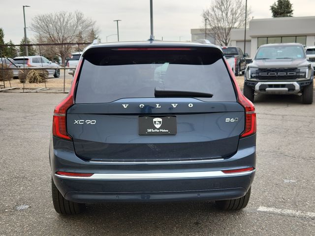 2025 Volvo XC90 Plus photo 4