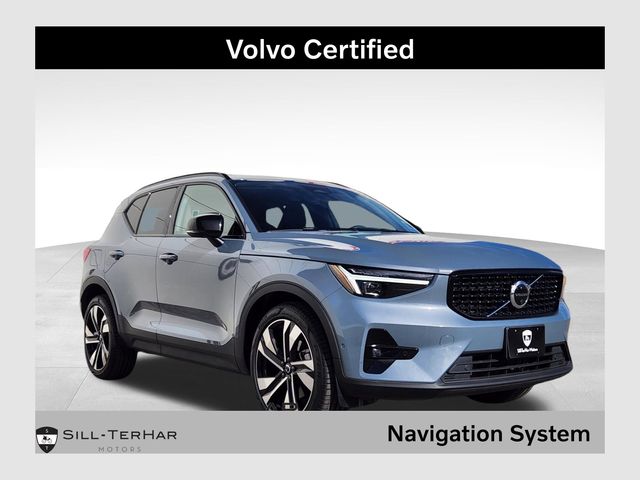 2023 Volvo XC40 SUV 
