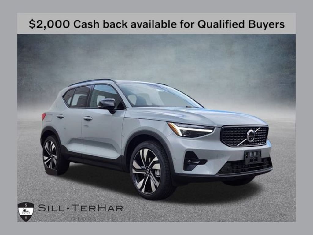 New 2026 Volvo XC40 B5 Ultra SUV