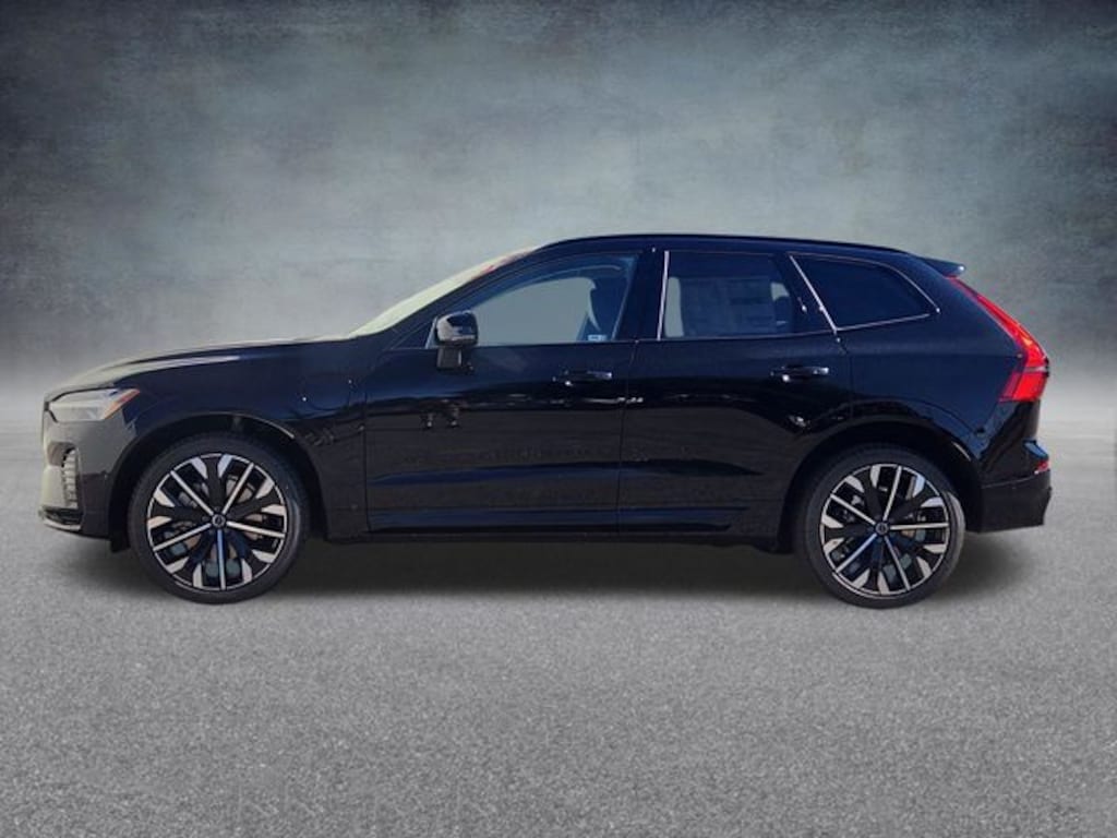 New 2026 Volvo XC60 plug-in hybrid T8 Ultra SUV